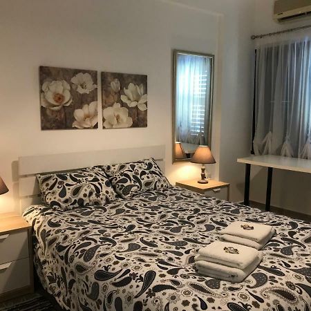 Dhekelia Diamond Apartment Larnaca Exterior photo