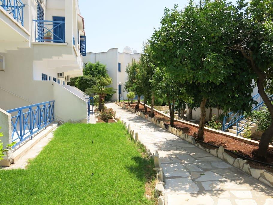 Dhekelia Diamond Apartment Larnaca Exterior photo