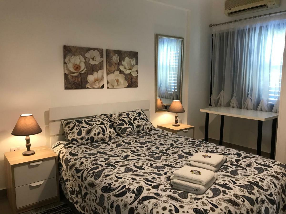 Dhekelia Diamond Apartment Larnaca Exterior photo